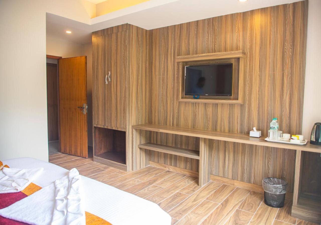 Hotel Pushkar Покхара Екстер'єр фото