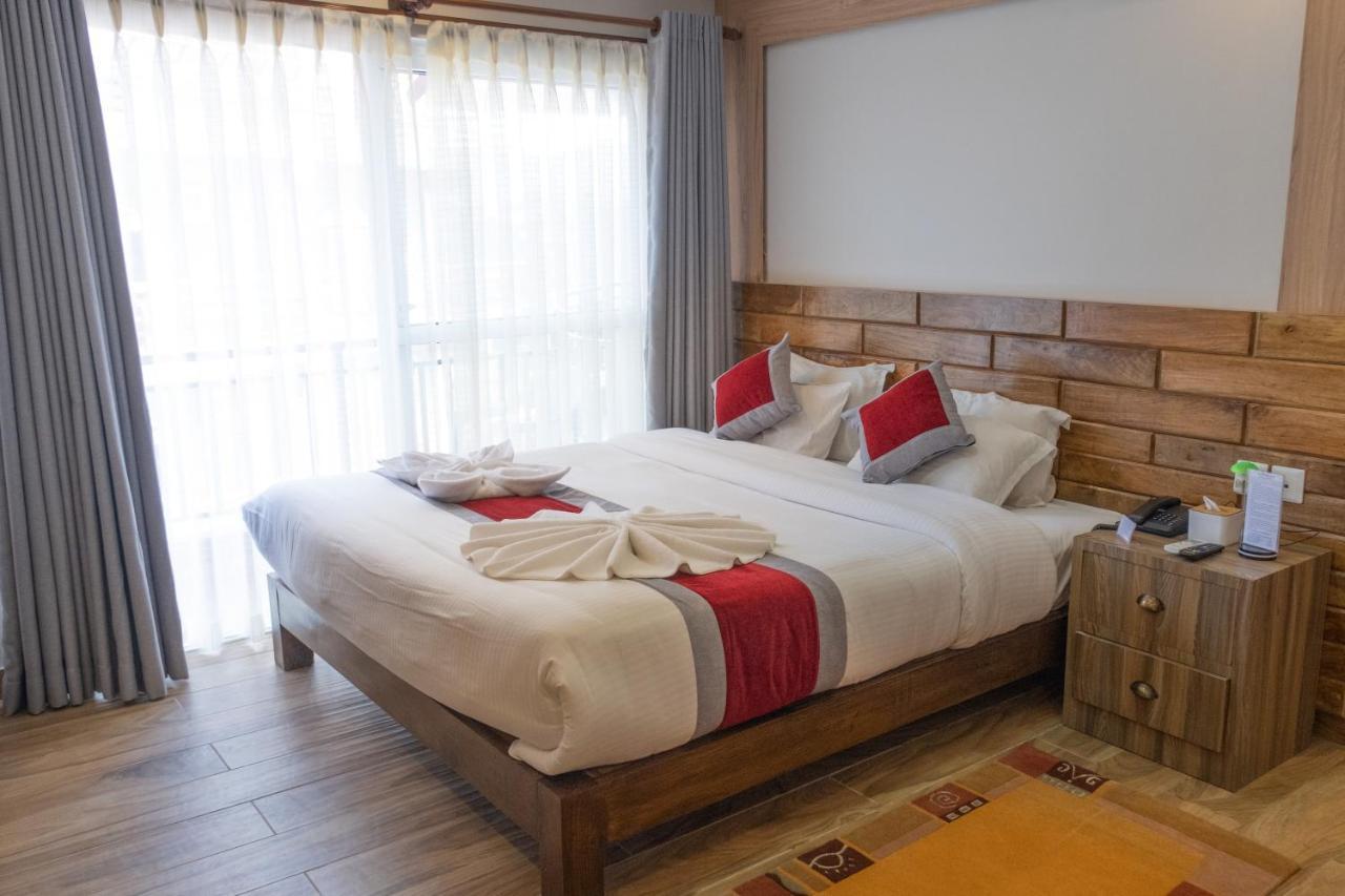 Hotel Pushkar Покхара Екстер'єр фото